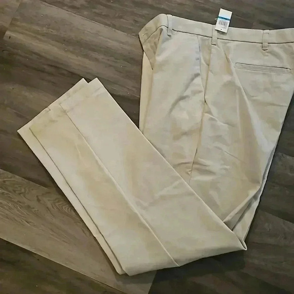 IZOD  - Picture 4 of 6